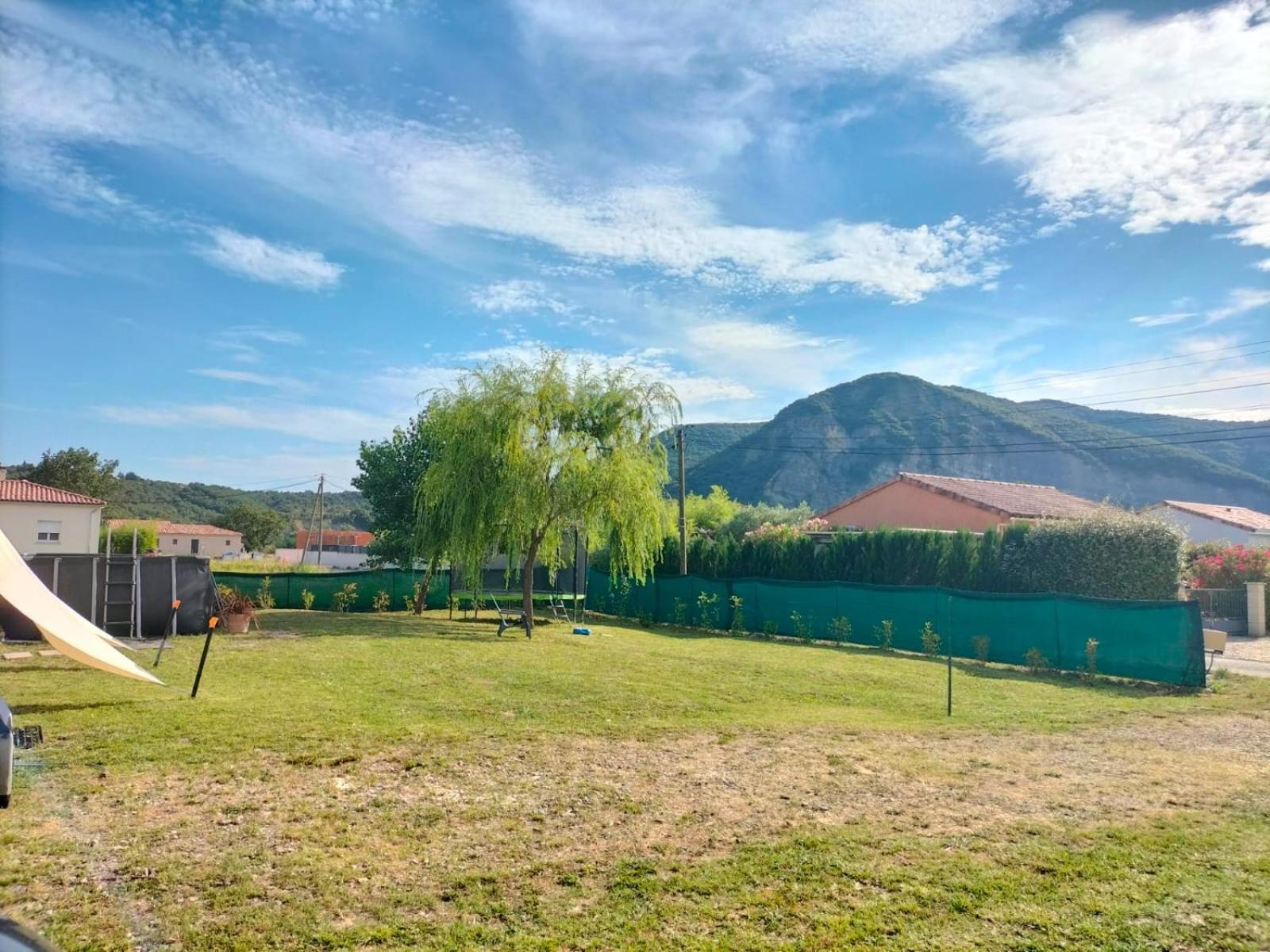 Sun Vallon Bagian luar foto